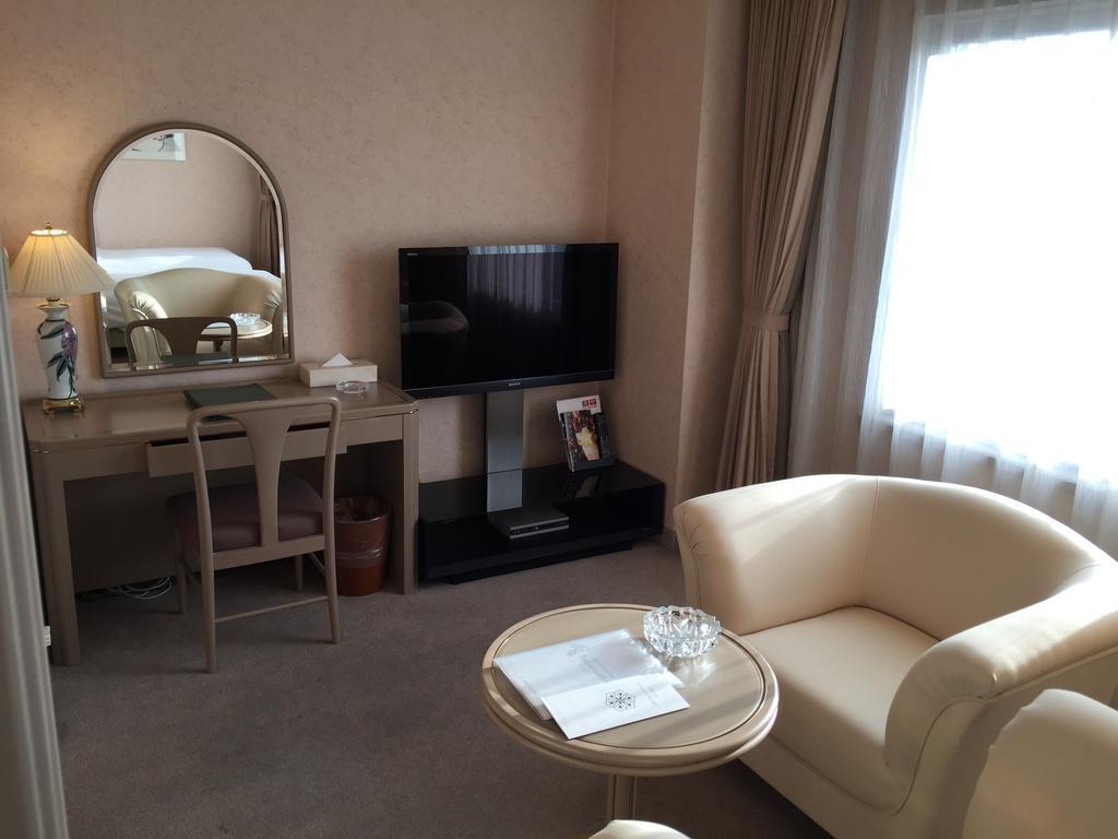 Hotel New Omi Omihachiman Habitación foto