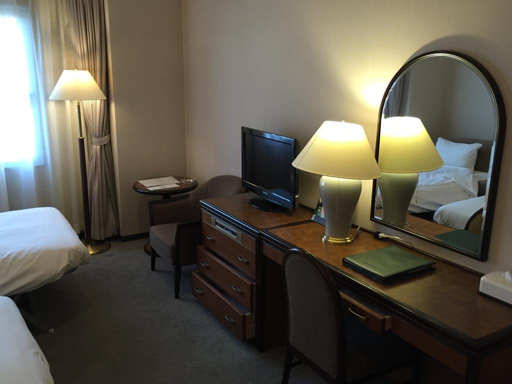 Hotel New Omi Omihachiman Habitación foto